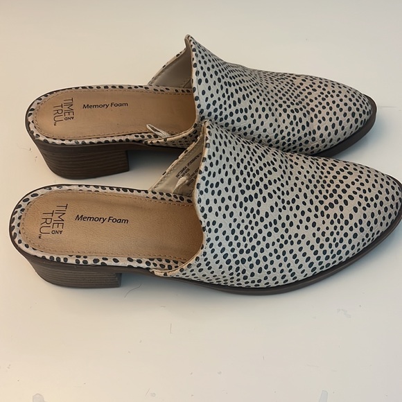 Spotted Mules - Picture 4 of 5